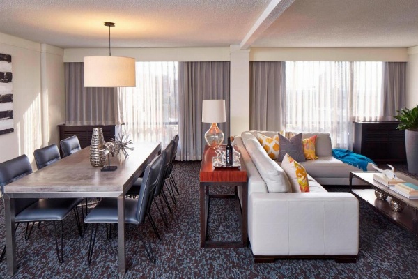 Renaissance Asheville Downtown Hotel image 12